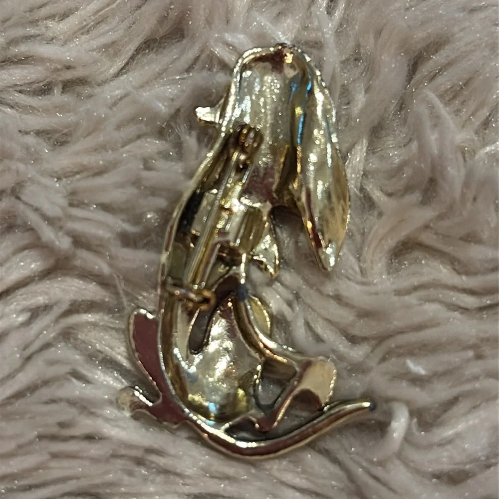 Vintage Hound Dog Enamel Sad Eyes Aurora Rhinestones Gold Tone Brooch Pin